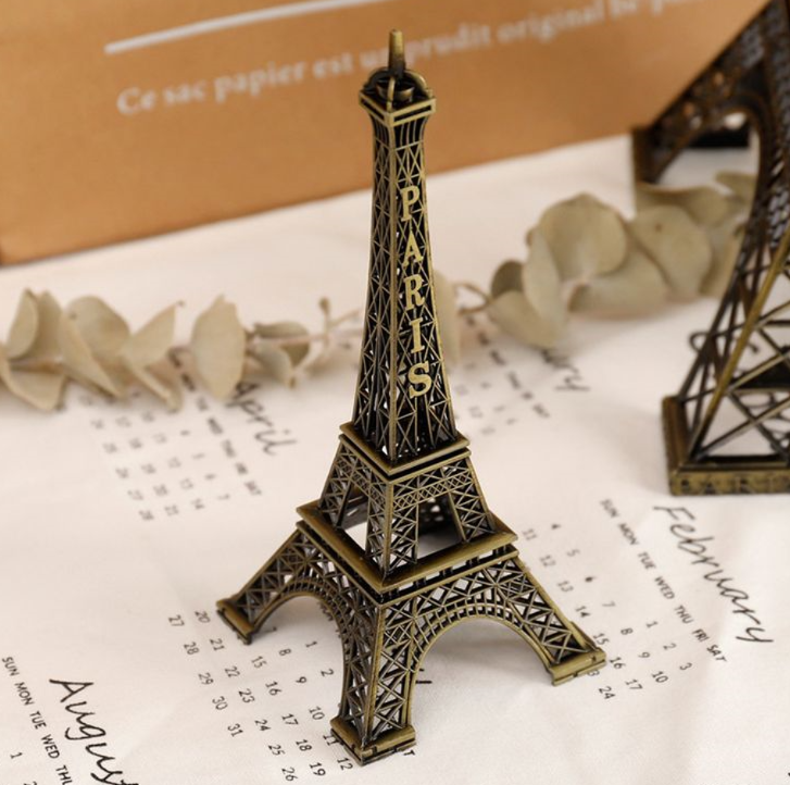 Paris Eiffel Tower Statue